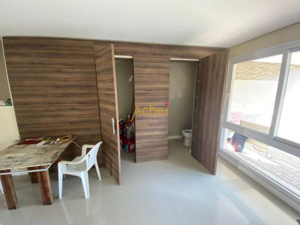 Casa à venda com 4 quartos, 171m² - Foto 4