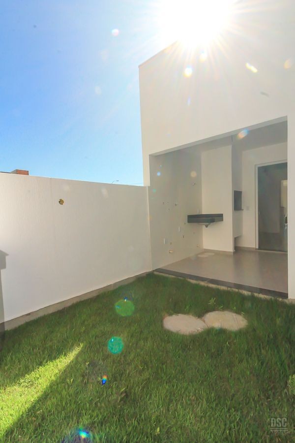 Casa à venda com 3 quartos, 90m² - Foto 10