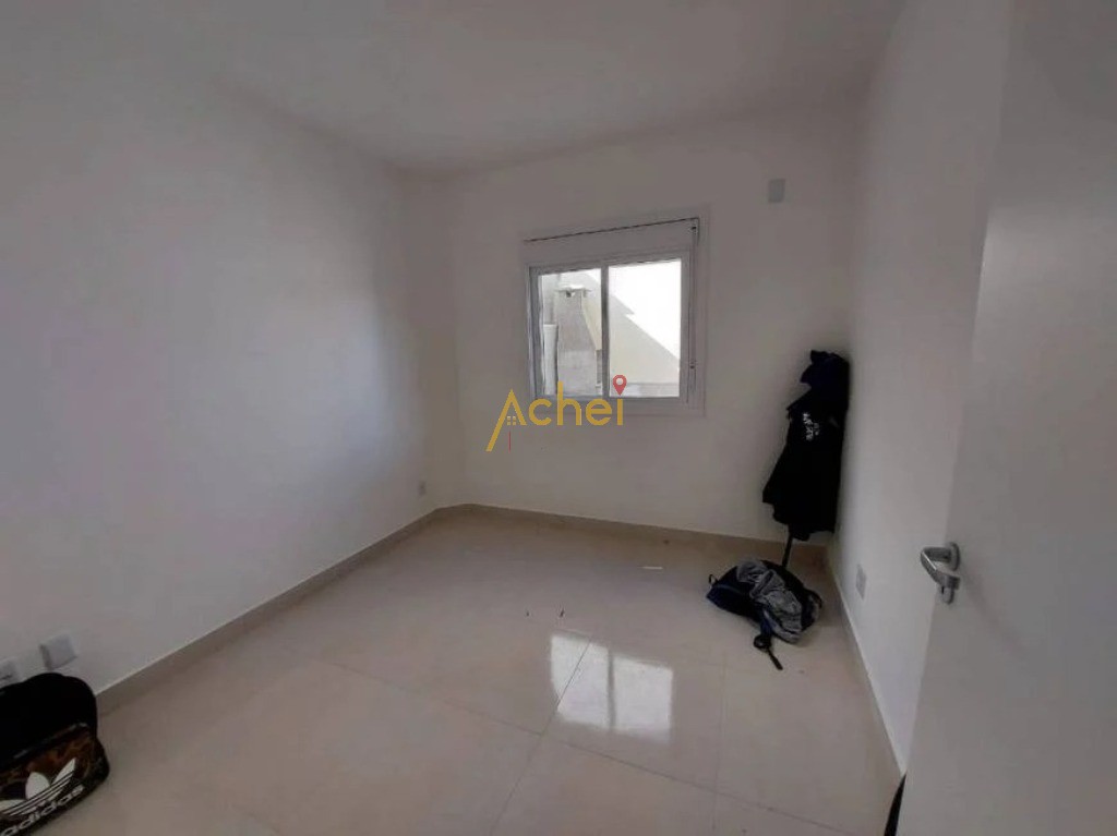 Casa à venda com 3 quartos, 88m² - Foto 3