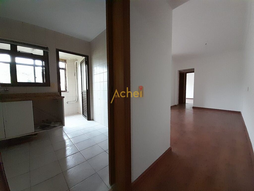 Apartamento à venda com 2 quartos, 89m² - Foto 3