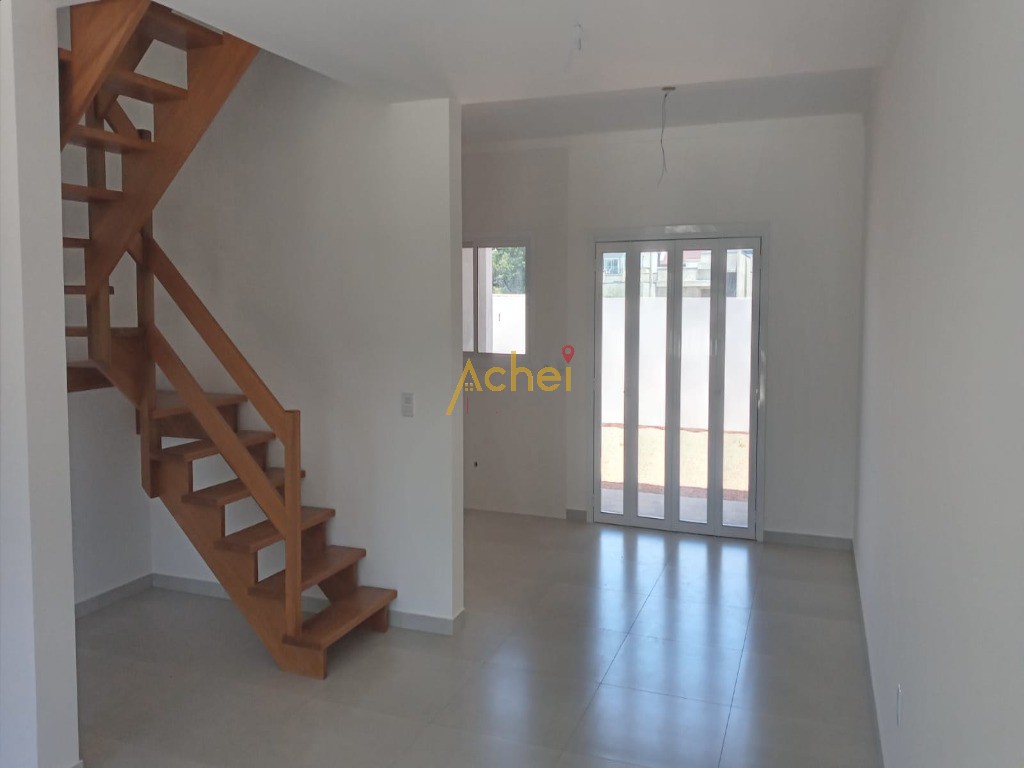 Casa à venda com 3 quartos, 127m² - Foto 3