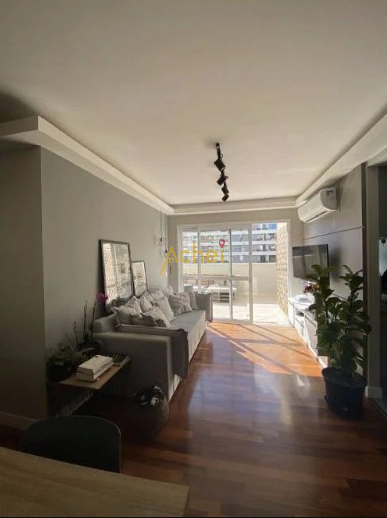 Apartamento à venda com 2 quartos, 110m² - Foto 2