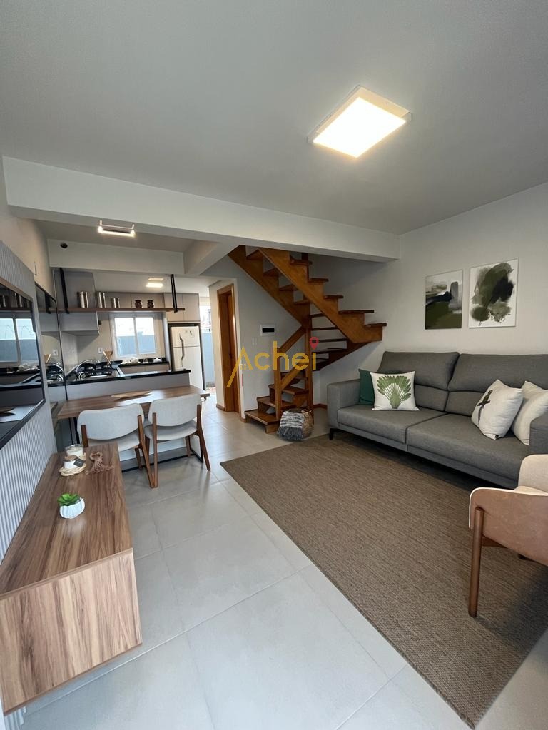 Casa de Condomínio à venda com 2 quartos, 57m² - Foto 1