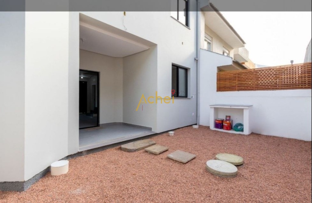 Casa à venda com 4 quartos, 132m² - Foto 18