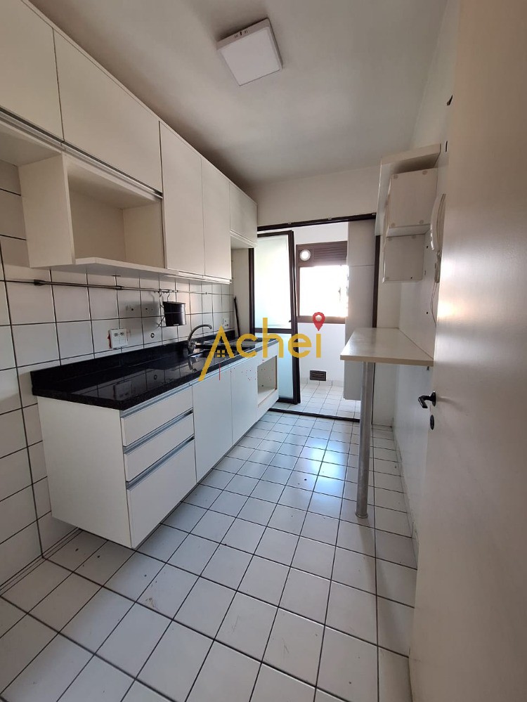 Apartamento à venda com 3 quartos, 67m² - Foto 3