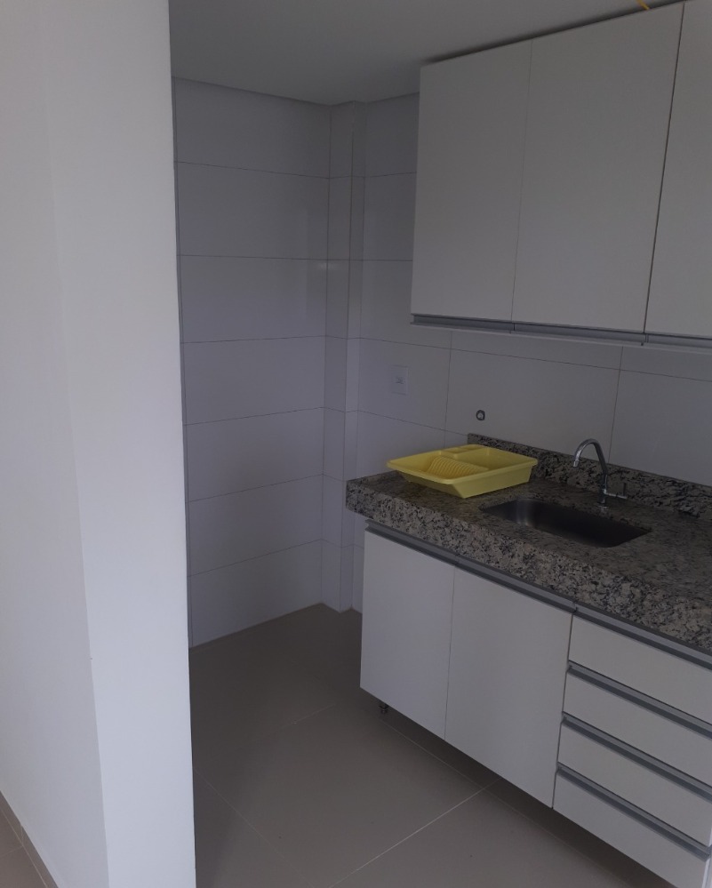 Apartamento à venda com 1 quarto, 39m² - Foto 11