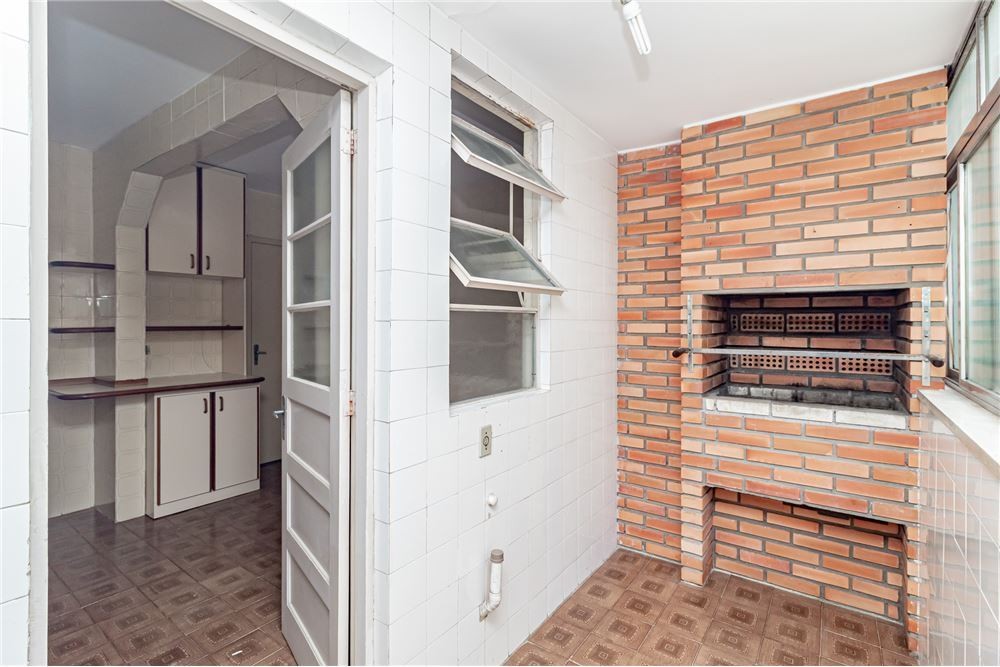 Apartamento à venda com 3 quartos, 106m² - Foto 9