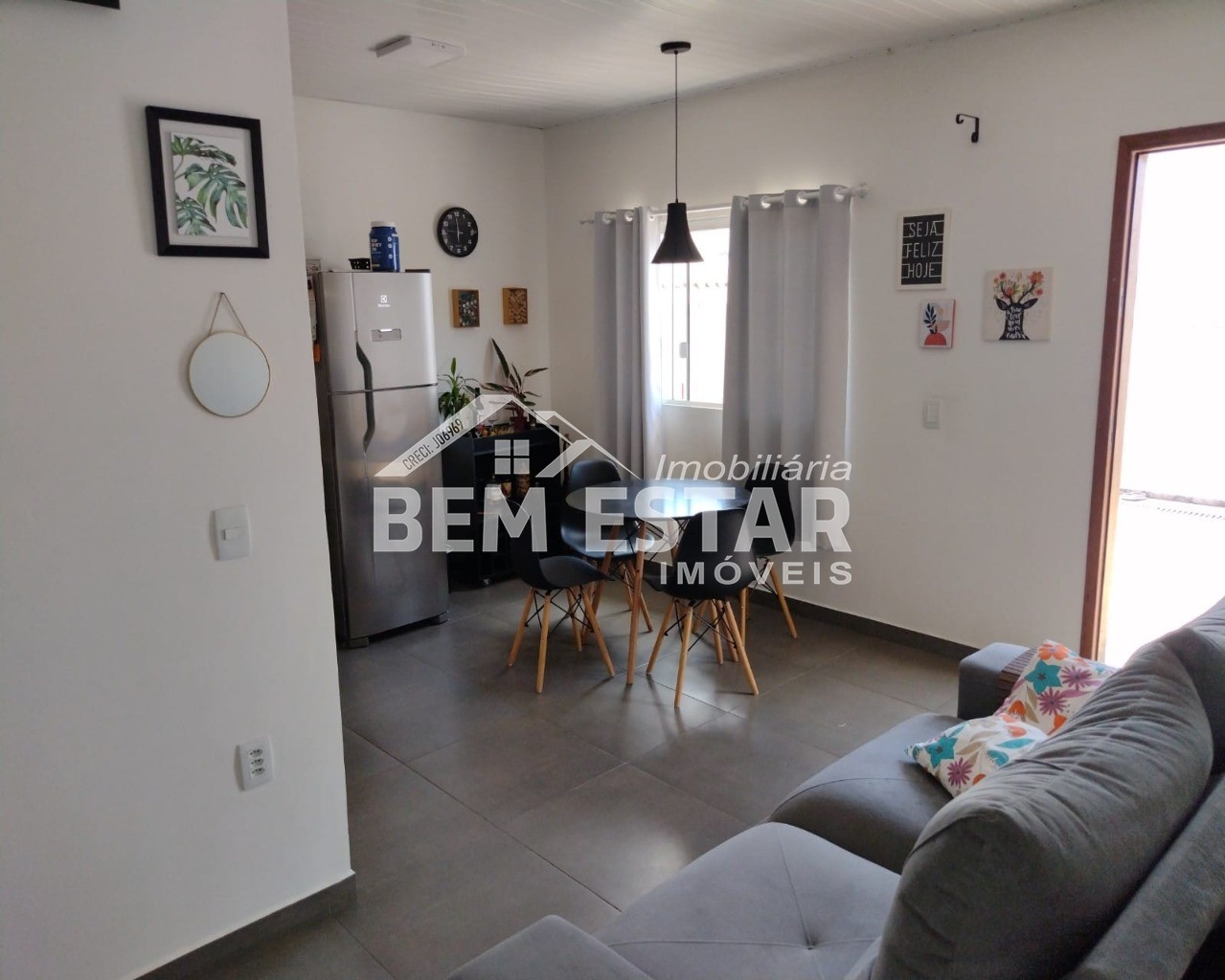 Casa à venda com 3 quartos, 250m² - Foto 14