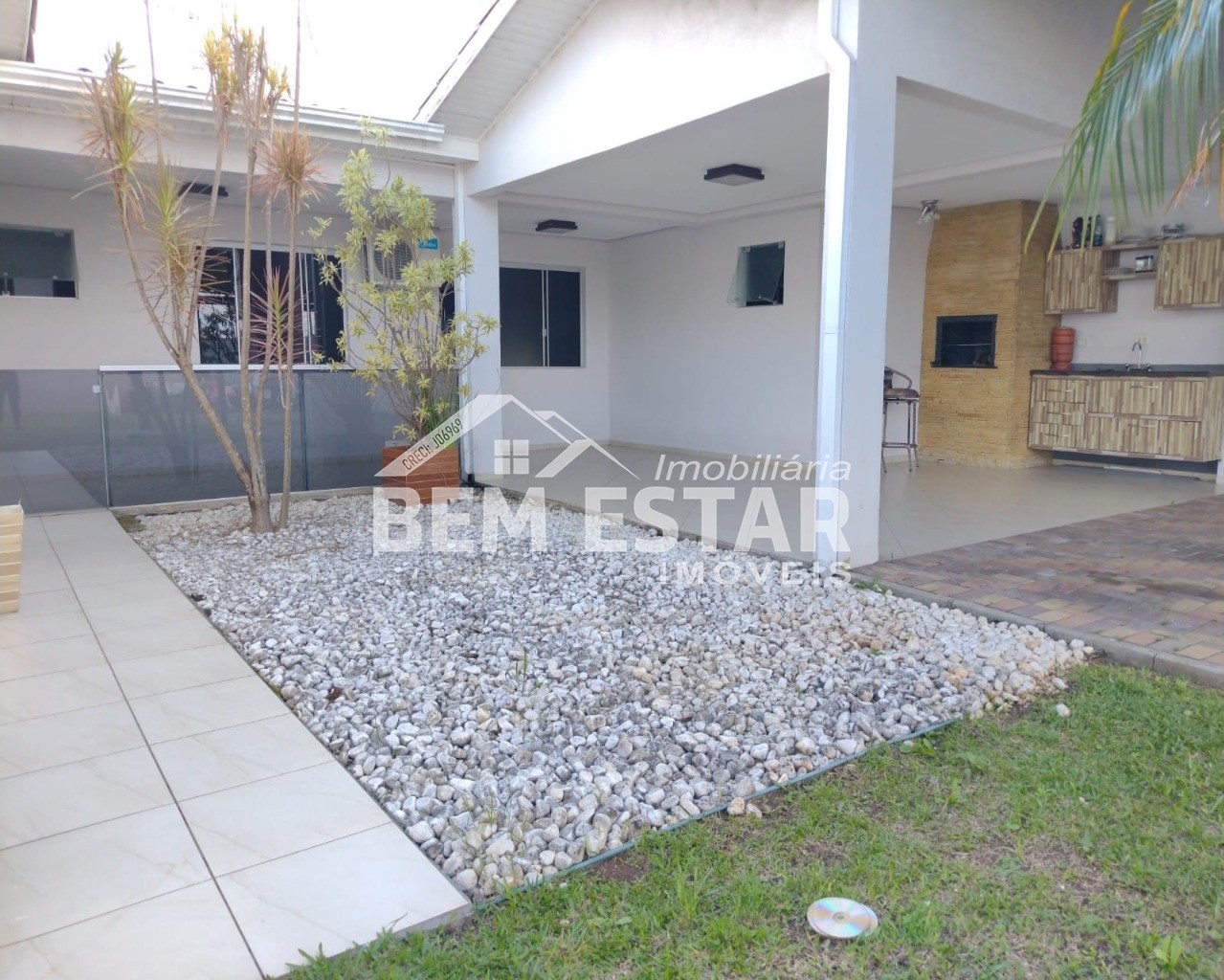 Casa à venda com 2 quartos, 145m² - Foto 26