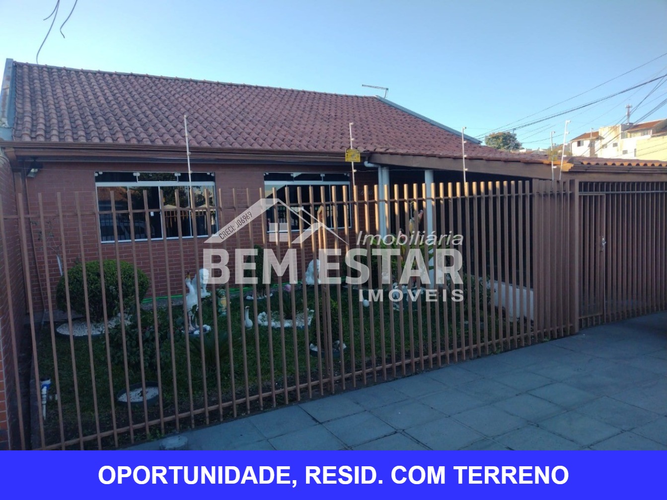 Casa à venda com 4 quartos, 500m² - Foto 1