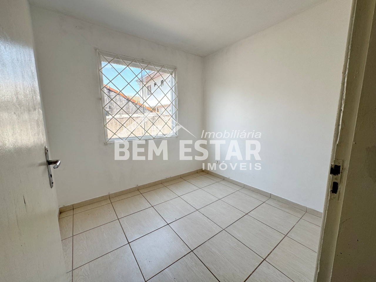 Casa à venda com 3 quartos, 58m² - Foto 6