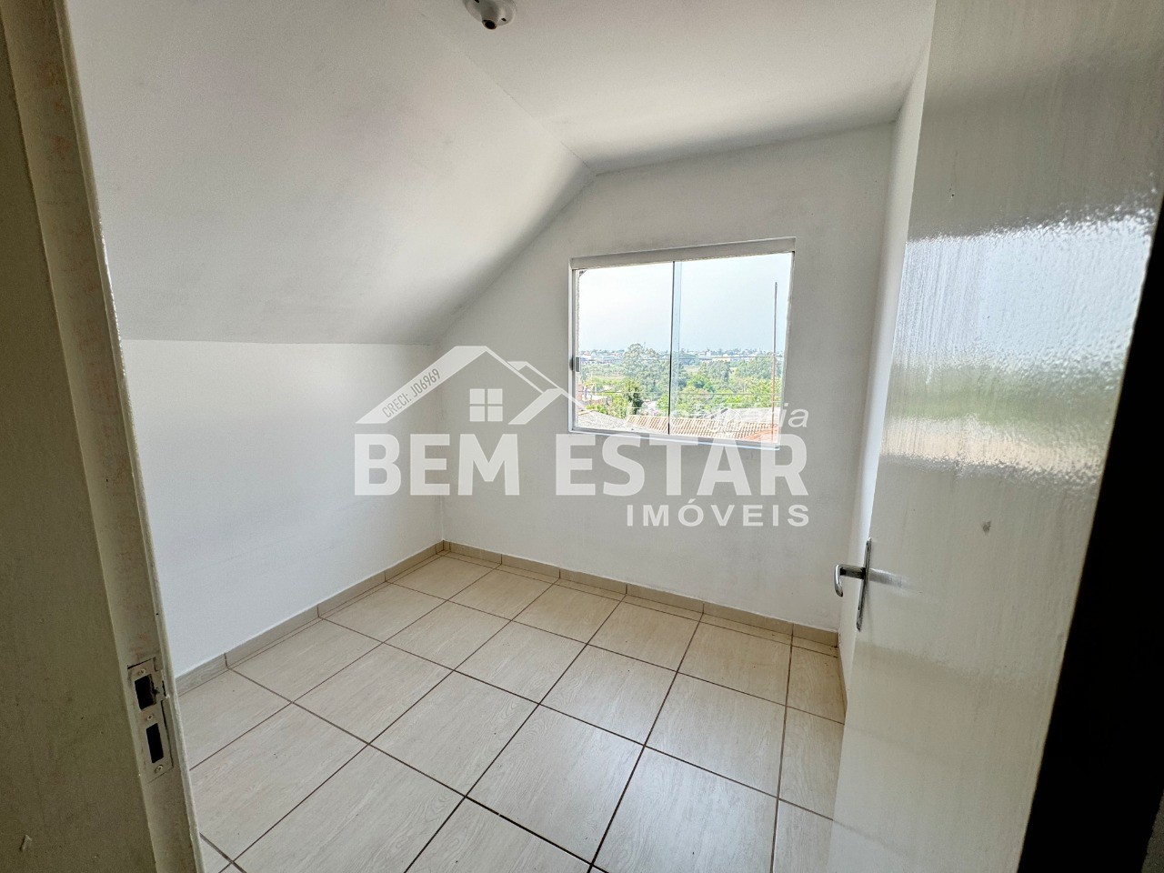 Casa à venda com 3 quartos, 58m² - Foto 9