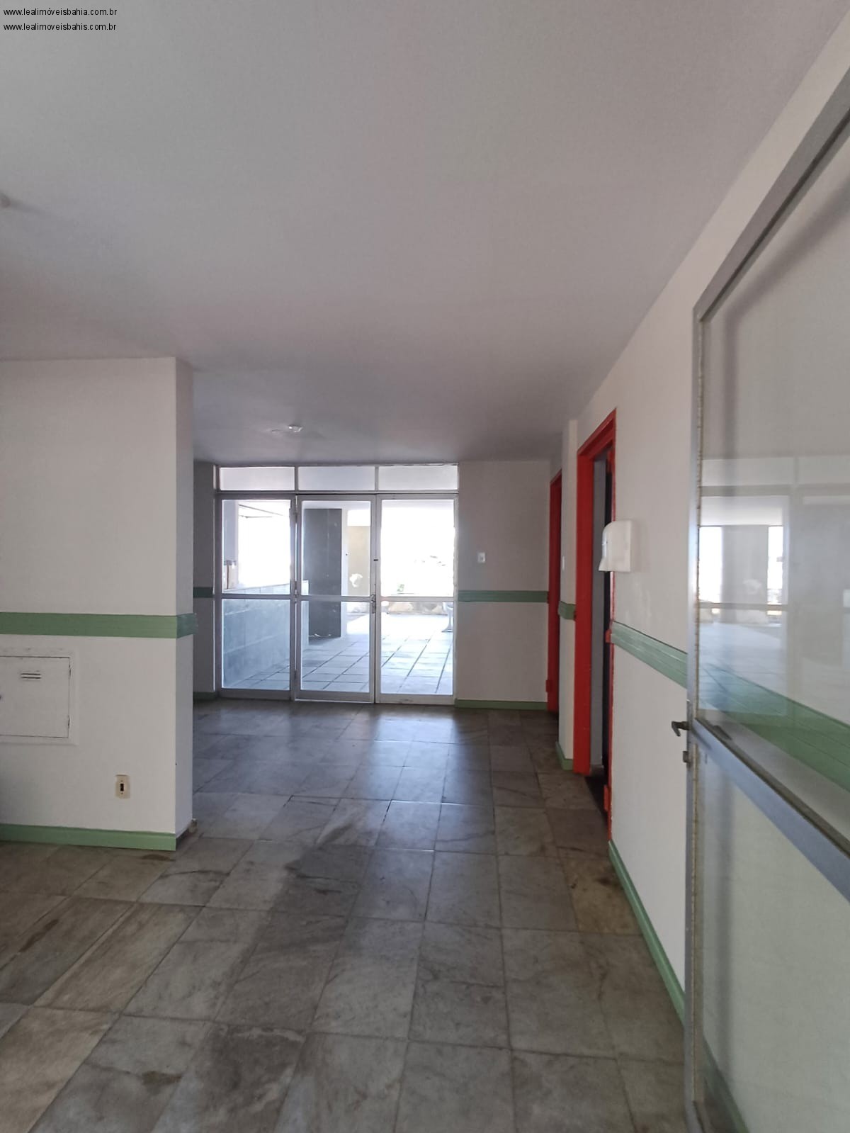 Apartamento à venda com 1 quarto, 43m² - Foto 3