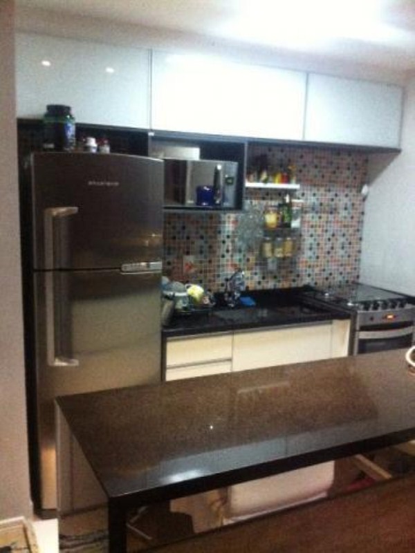 Apartamento à venda com 2 quartos, 67m² - Foto 3