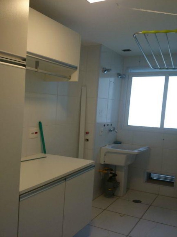 Apartamento à venda com 3 quartos, 168m² - Foto 10