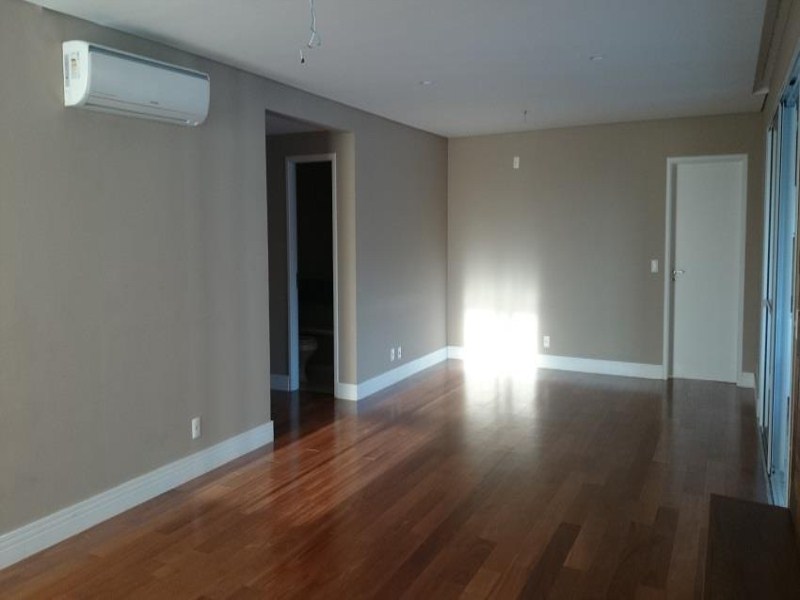 Apartamento à venda com 3 quartos, 168m² - Foto 9