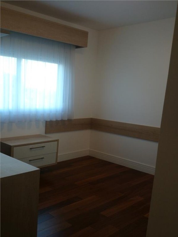 Apartamento à venda com 3 quartos, 168m² - Foto 15