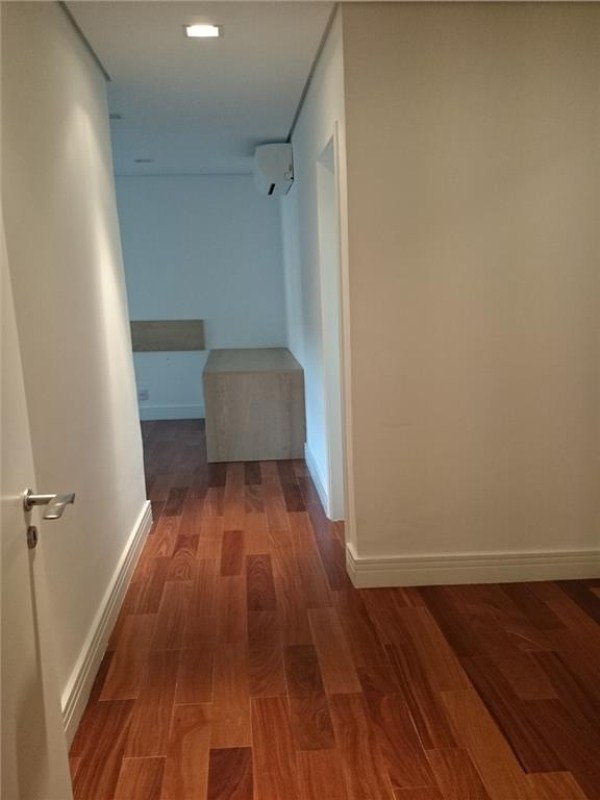 Apartamento à venda com 3 quartos, 168m² - Foto 19