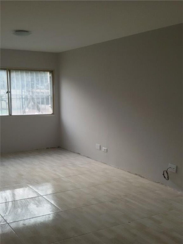 Apartamento à venda com 3 quartos, 65m² - Foto 2