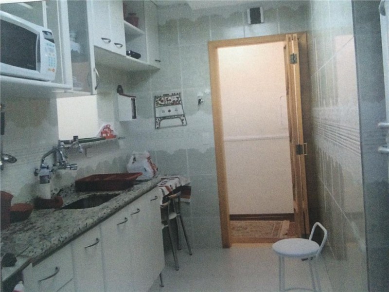 Apartamento à venda com 2 quartos, 61m² - Foto 9