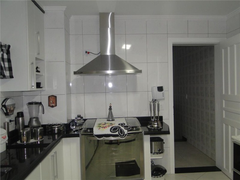 Sobrado à venda com 3 quartos, 329m² - Foto 37