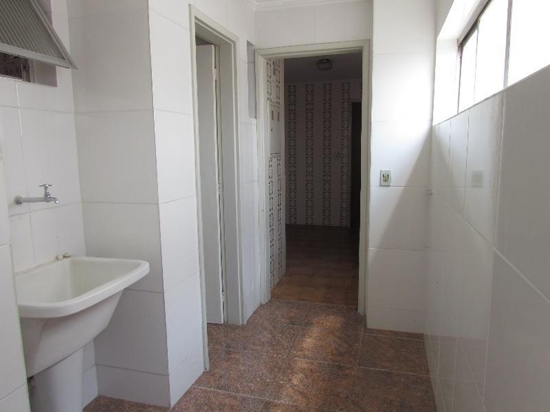 Apartamento à venda com 3 quartos, 95m² - Foto 7