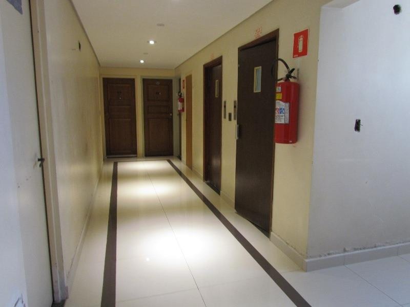 Apartamento à venda com 3 quartos, 95m² - Foto 12