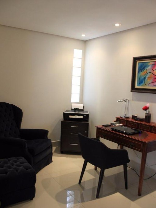 Apartamento à venda com 3 quartos, 143m² - Foto 11