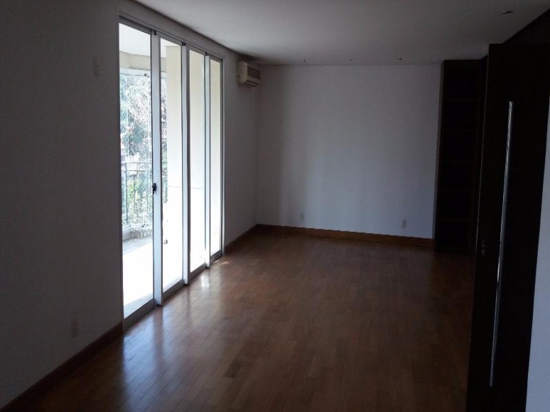 Apartamento à venda com 3 quartos, 193m² - Foto 1