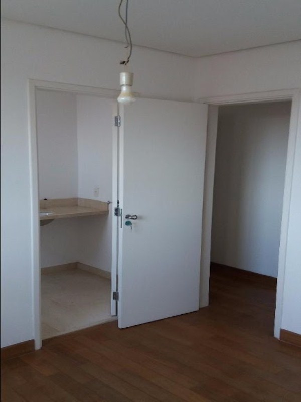 Apartamento à venda com 3 quartos, 193m² - Foto 15