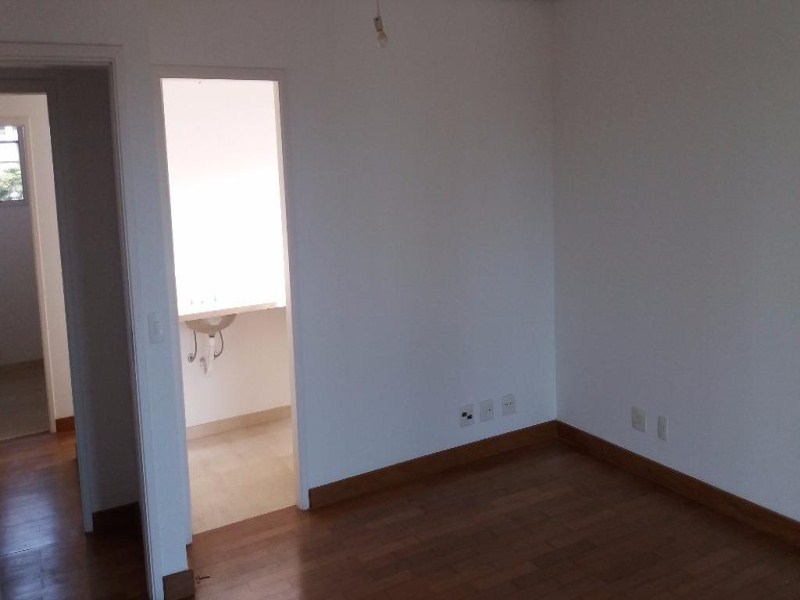 Apartamento à venda com 3 quartos, 193m² - Foto 23