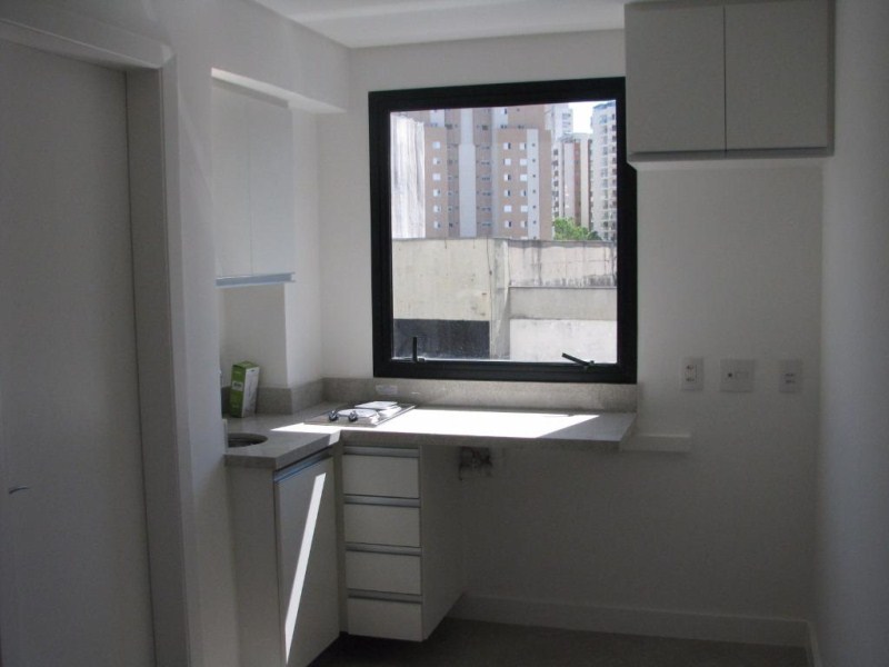 Apartamento para alugar com 1 quarto, 32m² - Foto 3