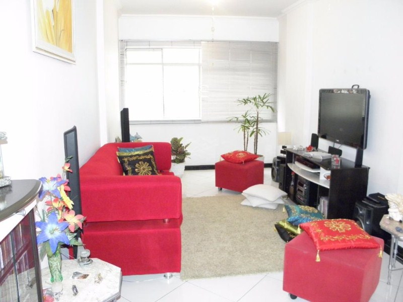 Apartamento à venda com 2 quartos, 90m² - Foto 1