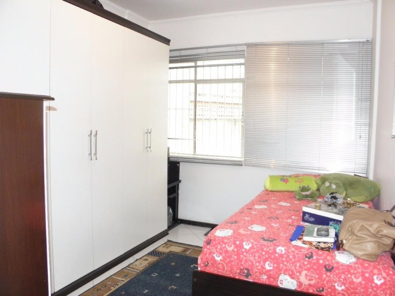 Apartamento à venda com 2 quartos, 90m² - Foto 5