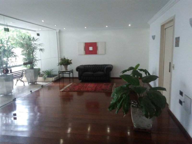 Apartamento à venda com 3 quartos, 137m² - Foto 22