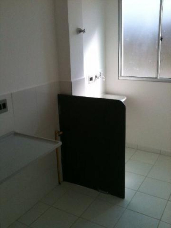 Apartamento à venda com 2 quartos, 45m² - Foto 3