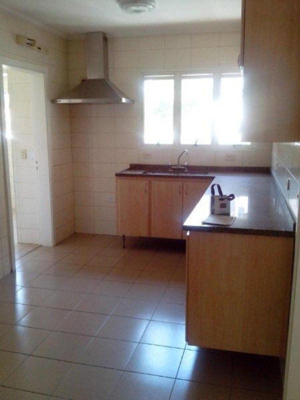 Apartamento à venda com 4 quartos, 200m² - Foto 7