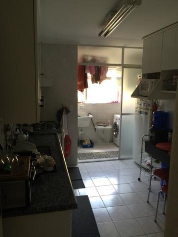 Apartamento à venda com 2 quartos, 67m² - Foto 13