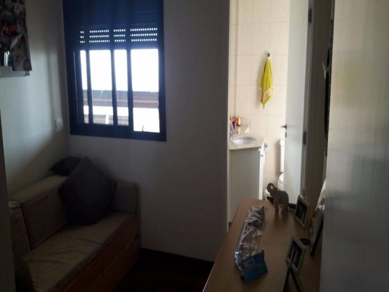 Apartamento à venda com 4 quartos, 243m² - Foto 10