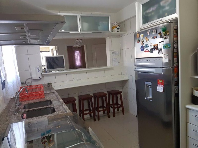 Apartamento à venda com 4 quartos, 243m² - Foto 31