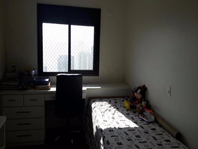 Apartamento à venda com 4 quartos, 243m² - Foto 37