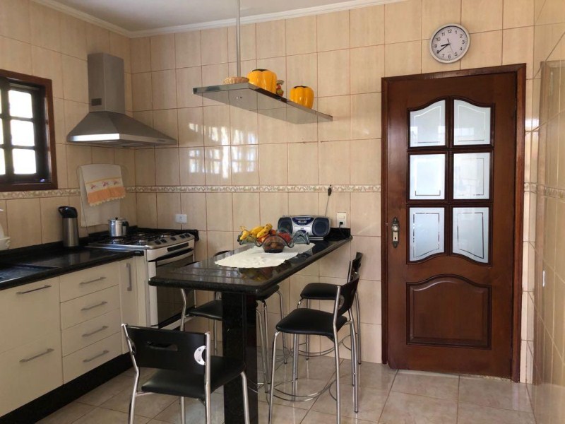 Sobrado à venda com 3 quartos, 147m² - Foto 3