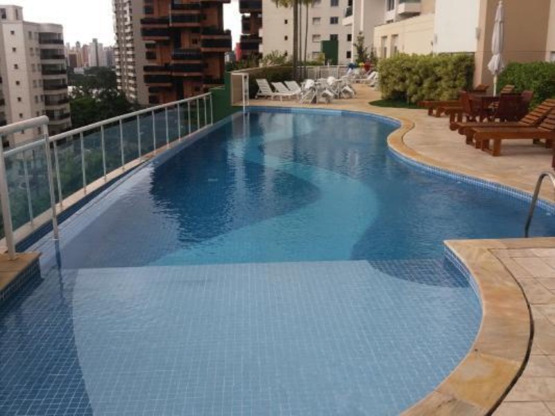 Apartamento à venda com 4 quartos, 202m² - Foto 7