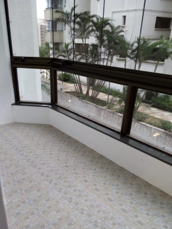 Apartamento à venda com 3 quartos, 230m² - Foto 28