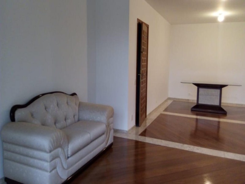 Apartamento à venda com 3 quartos, 230m² - Foto 37