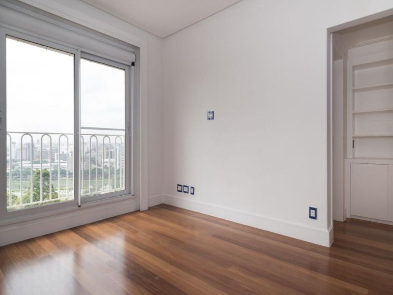 Apartamento à venda com 4 quartos, 620m² - Foto 11