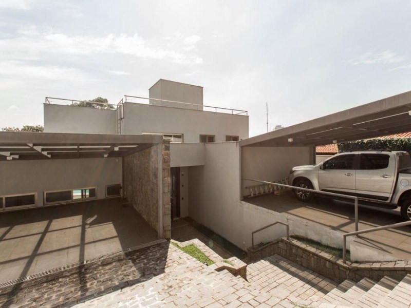 Casa à venda com 3 quartos, 380m² - Foto 18