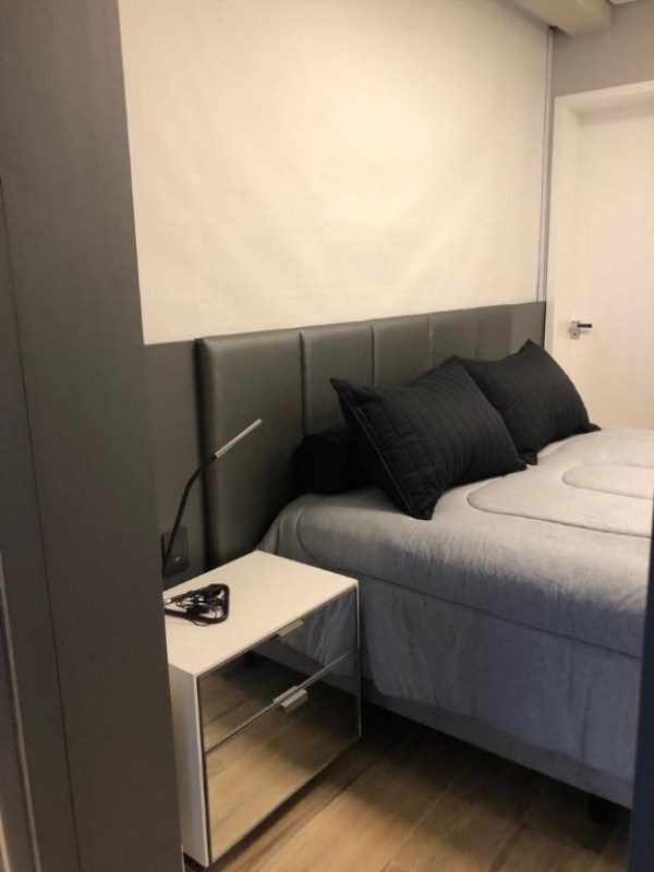 Apartamento para alugar com 1 quarto, 50m² - Foto 22