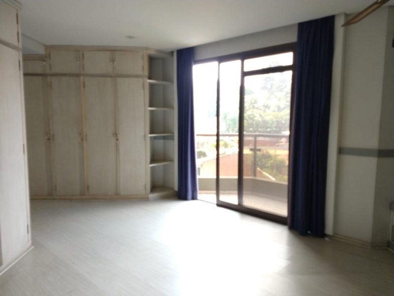 Apartamento à venda com 2 quartos, 158m² - Foto 3