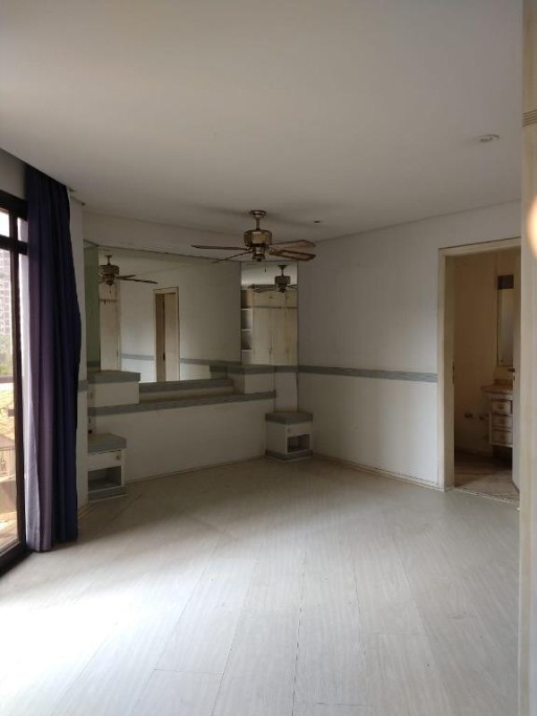 Apartamento à venda com 2 quartos, 158m² - Foto 4